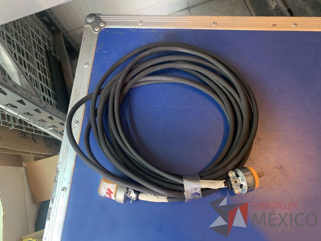 Lote 044 - 18 extensiones electrica cable uso rudo 2x14 de 15 mts. - Imagen 5