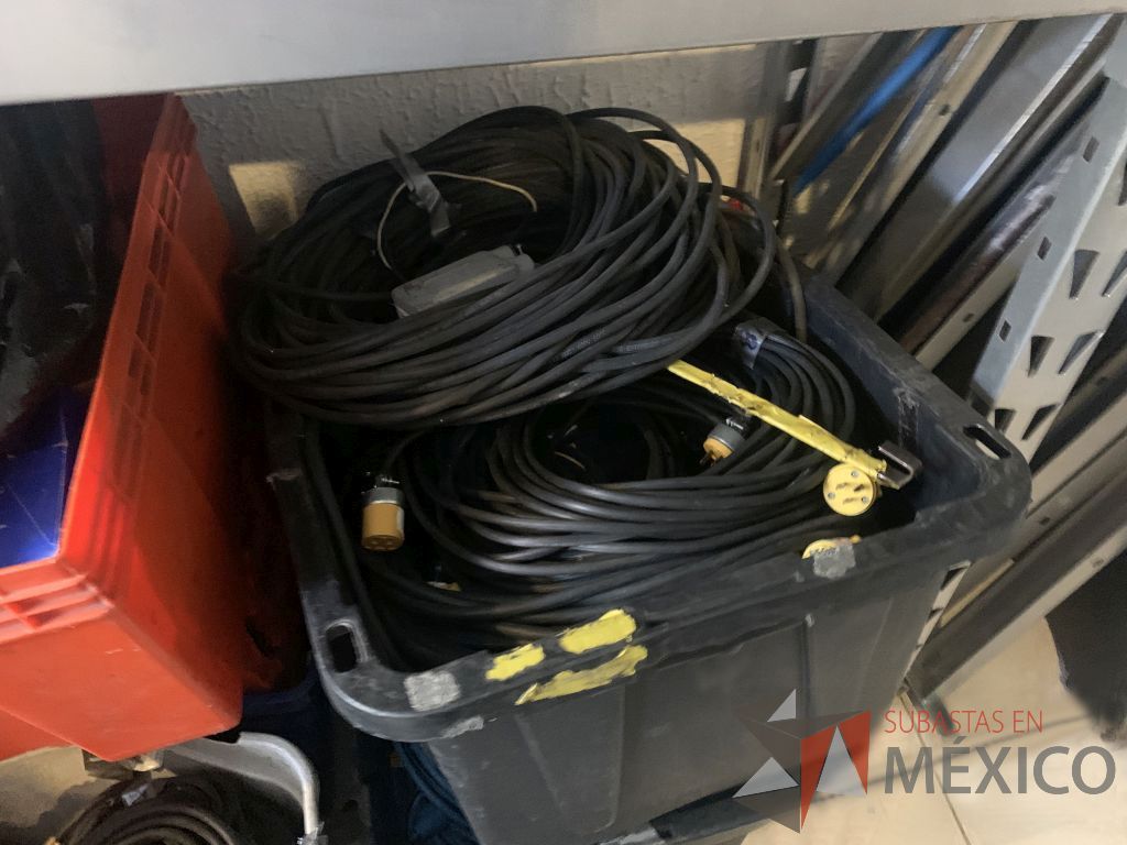 Lote 038 - 18 extensiones electrica cable uso rudo 2x14 de 15 mts. - Imagen 7