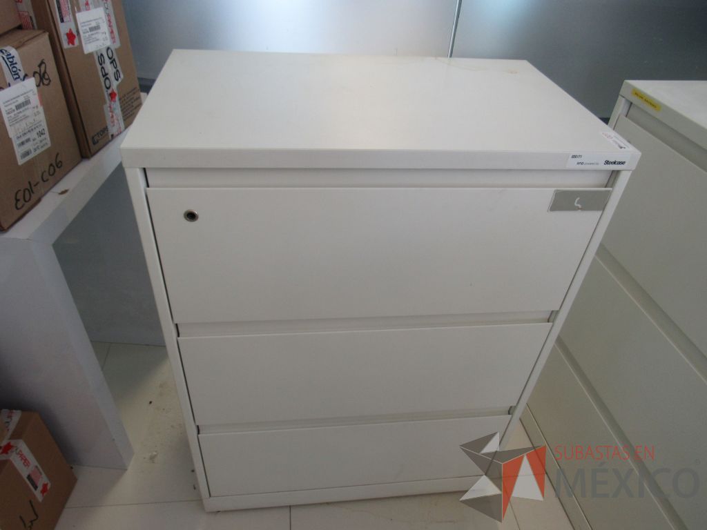 Lote 033 - Archivero horizontal metálicas de 3 cajones con cubierta color blanco - Imagen 3
