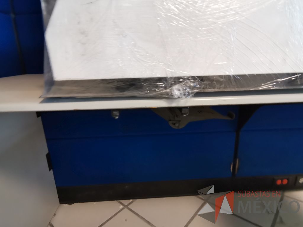 Lote 082 - Estación de trabajo para 1 personas con 2 gavetas superiores - Imagen 7