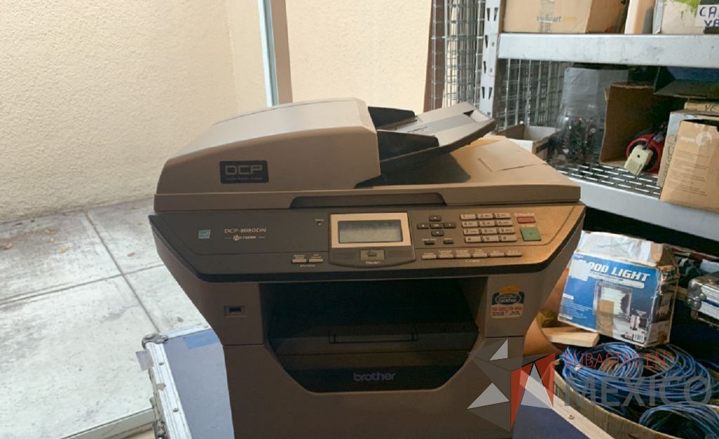 Lote 147 - 3 multifuncionales laser marca Brother (MFC7420,DCP8080DN,DCP7040) y 1 Impresora laser marca HP (PRO8000) p/refacciones - Imagen 14