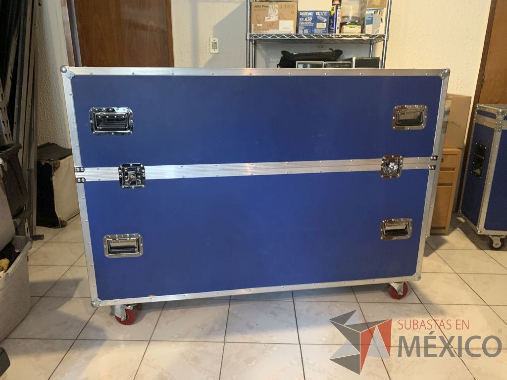 Lote 006 - Pantalla Led 65 Pulgadas, Marca Sharp 4K, Modelo LC-65UB30U INCLUYE CASE PROFESIONAL PARA 2 PANTALLAS. - Imagen 8