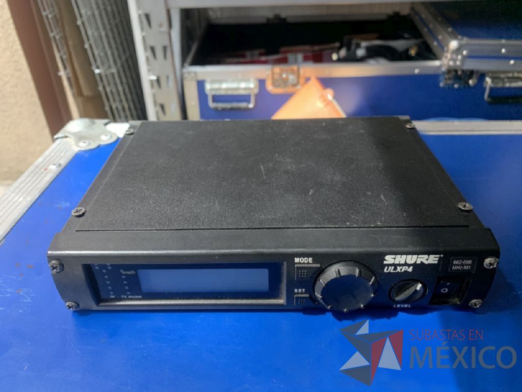 Lote 034 - Receptor Sennheiser; receptor Shure; 3 diademas inalámbricas Shure; 4 bodies Shure con CASE incluído - Imagen 5
