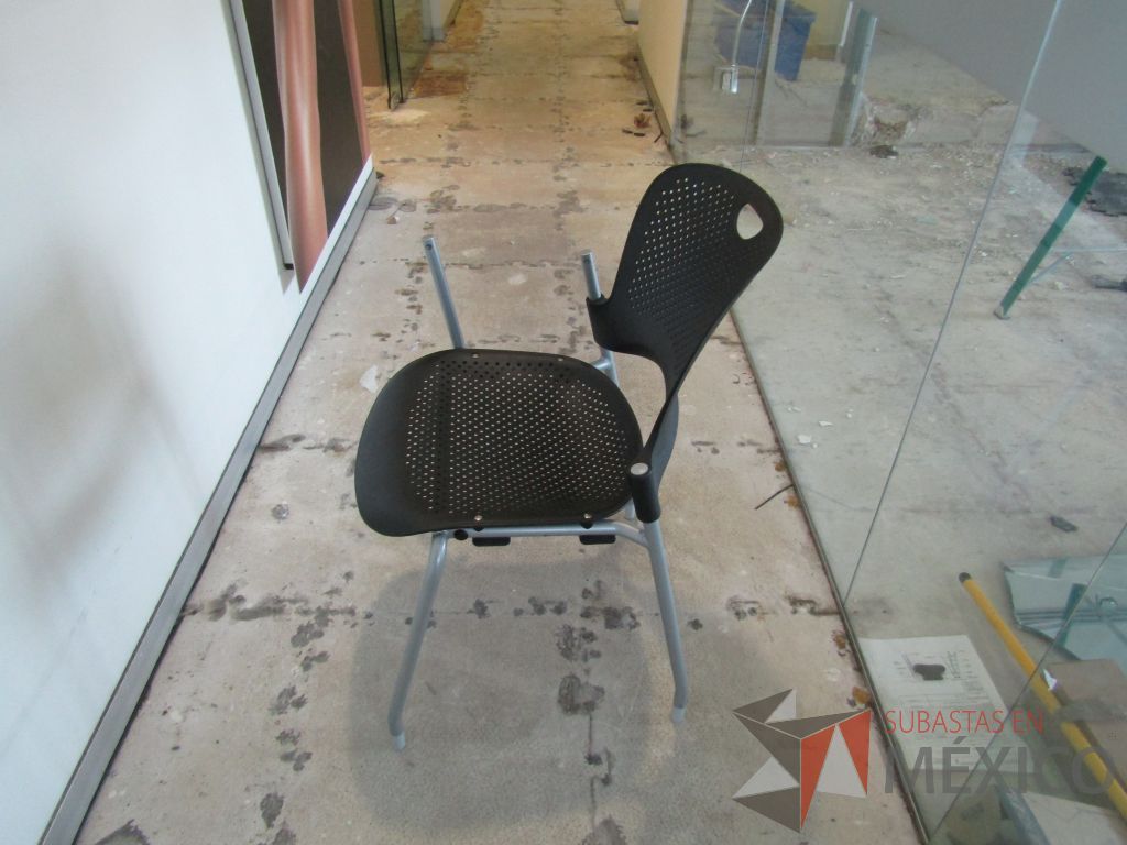 Lote 087 - 5 Sillas de visita Herman Miller - Imagen 7