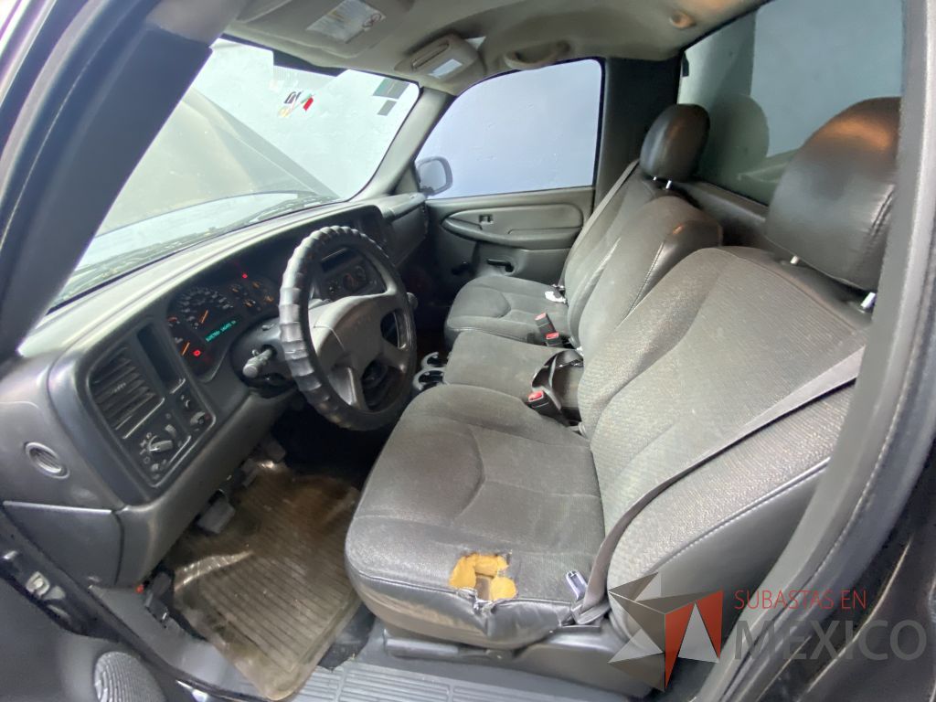Lote 001 - Camioneta Chevrolet C-20 400 SS, Pick-Up CA, Año 2004 - Imagen 20