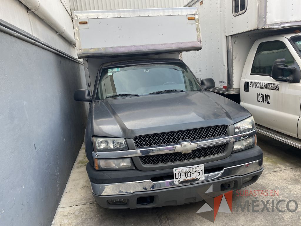 Lote 001 - Camioneta Chevrolet C-20 400 SS, Pick-Up CA, Año 2004 - Imagen 26