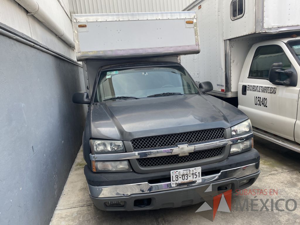 Lote 001 - Camioneta Chevrolet C-20 400 SS, Pick-Up CA, Año 2004 - Imagen 27