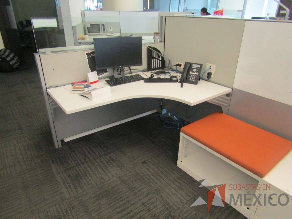 Lote 084 - Estación de trabajo para 6 personas, 2 credenza de 1 cajón,1 espacio para documentos - Imagen 9