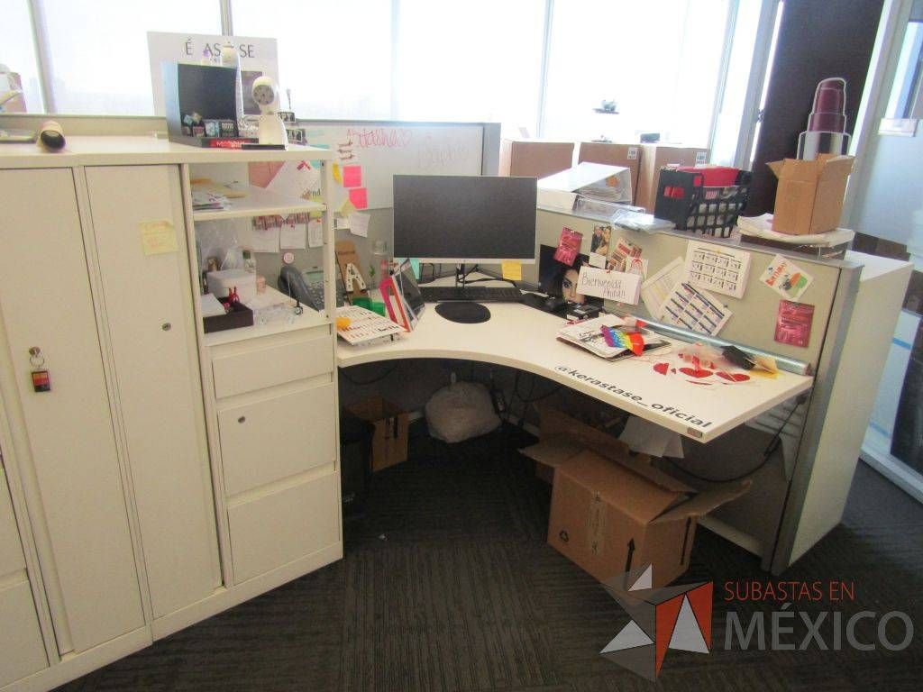 Lote 115 - Estación de trabajo para 3 personas, 1 credenza de 1 cajón,1 espacio para documentos - Imagen 10
