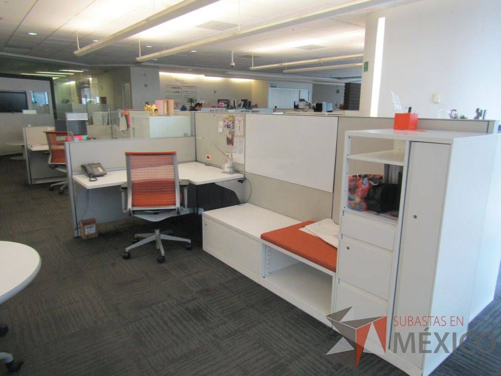 Lote 019 - Estación de trabajo para 5 personas 1 credenza de 1 cajón,1 espacio para documentos - Imagen 4