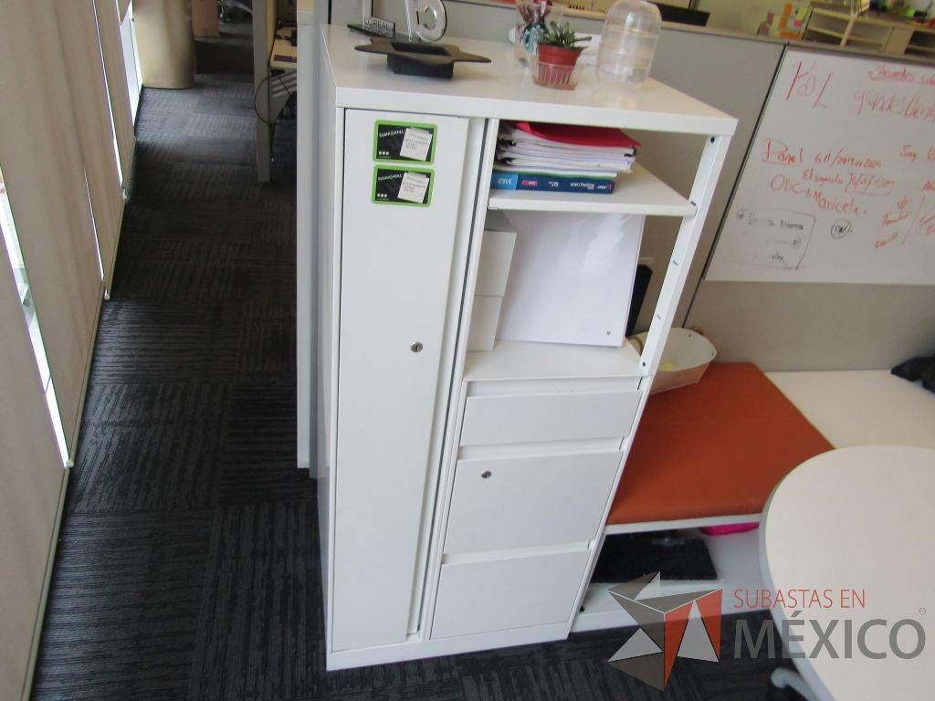 Lote 019 - Estación de trabajo para 5 personas 1 credenza de 1 cajón,1 espacio para documentos - Imagen 6