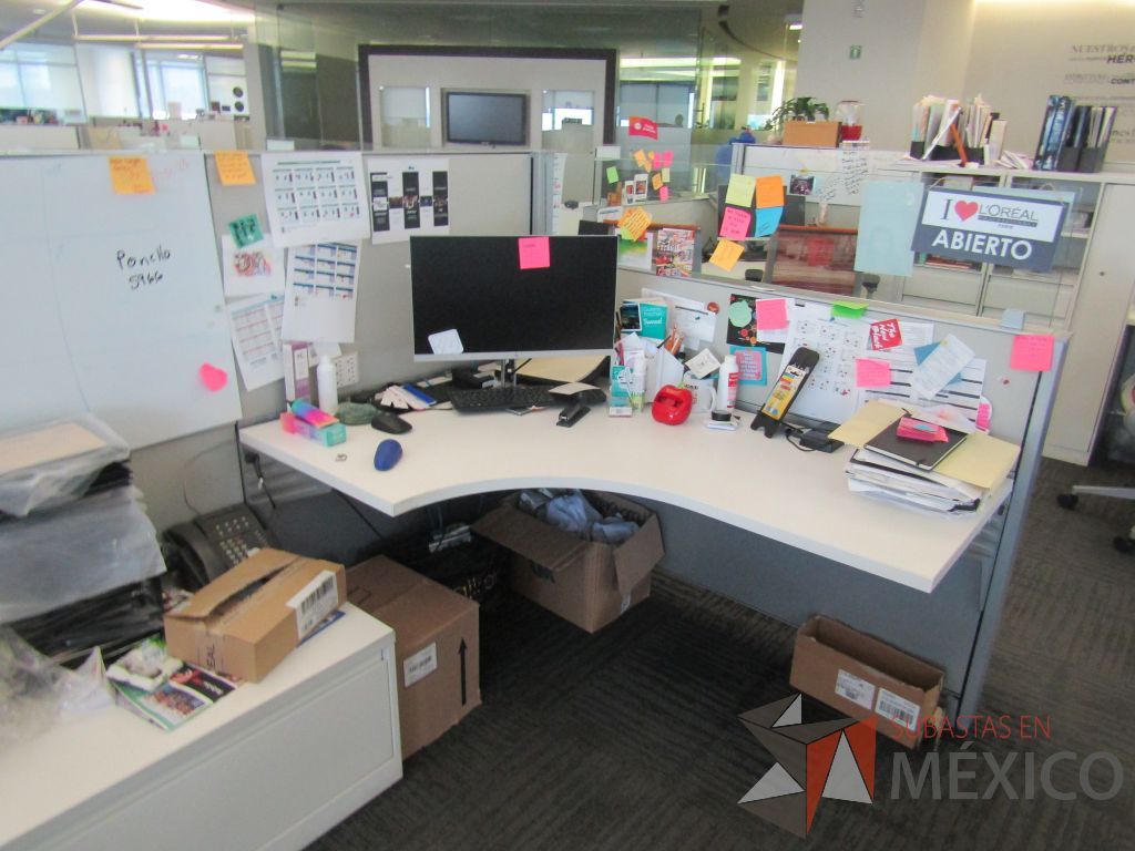 Lote 006 - Estación de trabajo para 4 personas con 1 credenza de 1 cajón y cojín de tela color naranja - Imagen 16