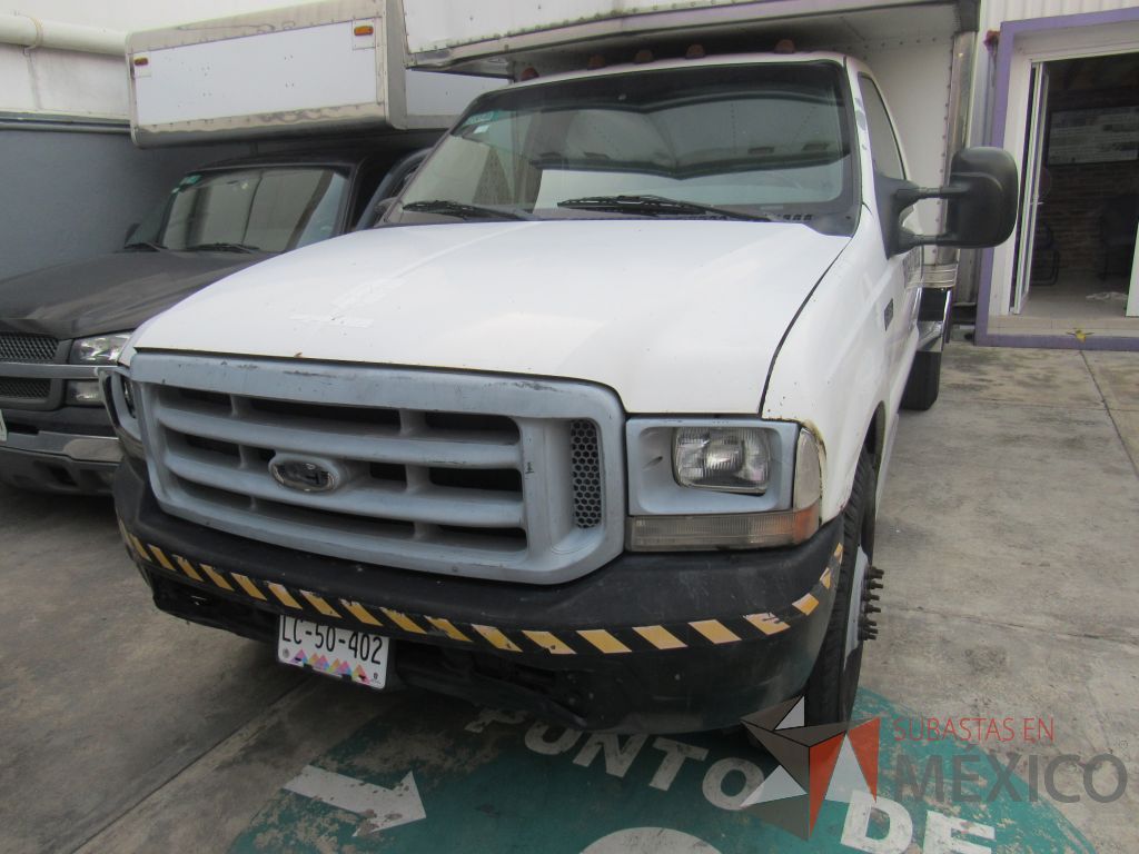 Lote 002 - Camioneta Ford, F-350 XL Super Duty/F350 XL DRT, Año 2003 - Imagen 15