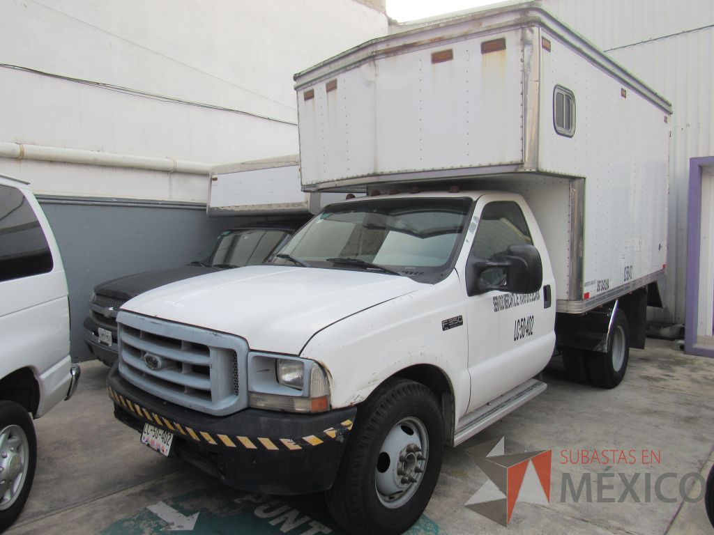 Lote 002 - Camioneta Ford, F-350 XL Super Duty/F350 XL DRT, Año 2003 - Imagen 16