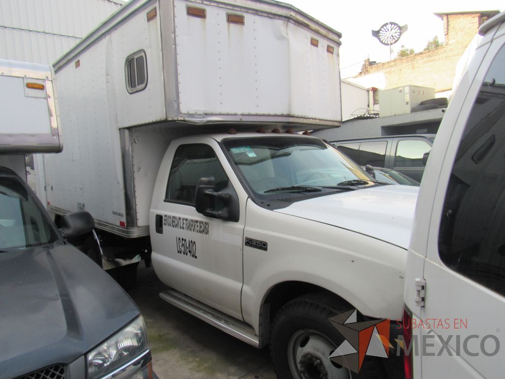 Lote 002 - Camioneta Ford, F-350 XL Super Duty/F350 XL DRT, Año 2003 - Imagen 36