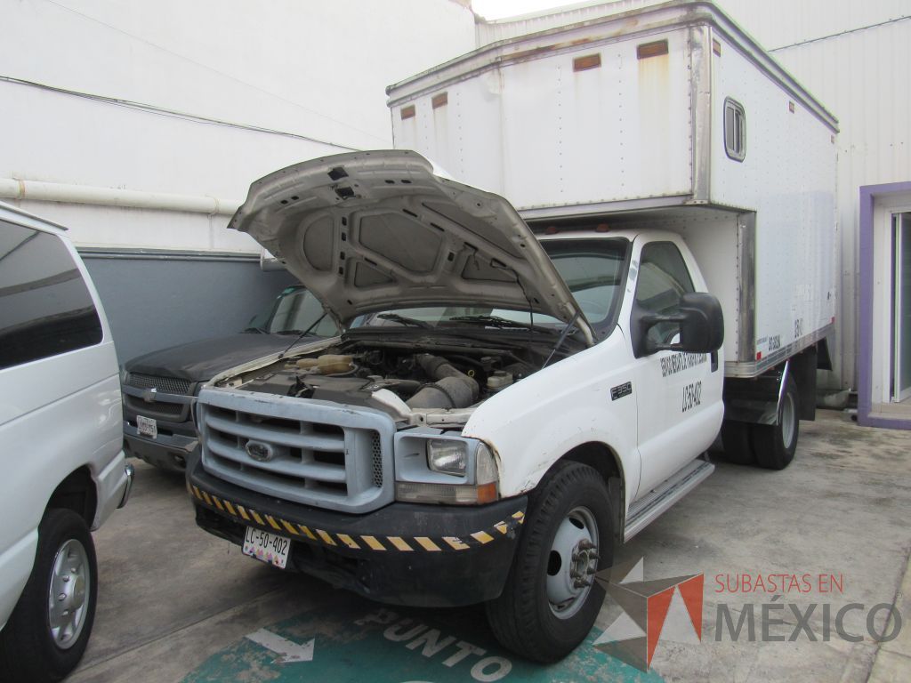 Lote 002 - Camioneta Ford, F-350 XL Super Duty/F350 XL DRT, Año 2003 - Imagen 42
