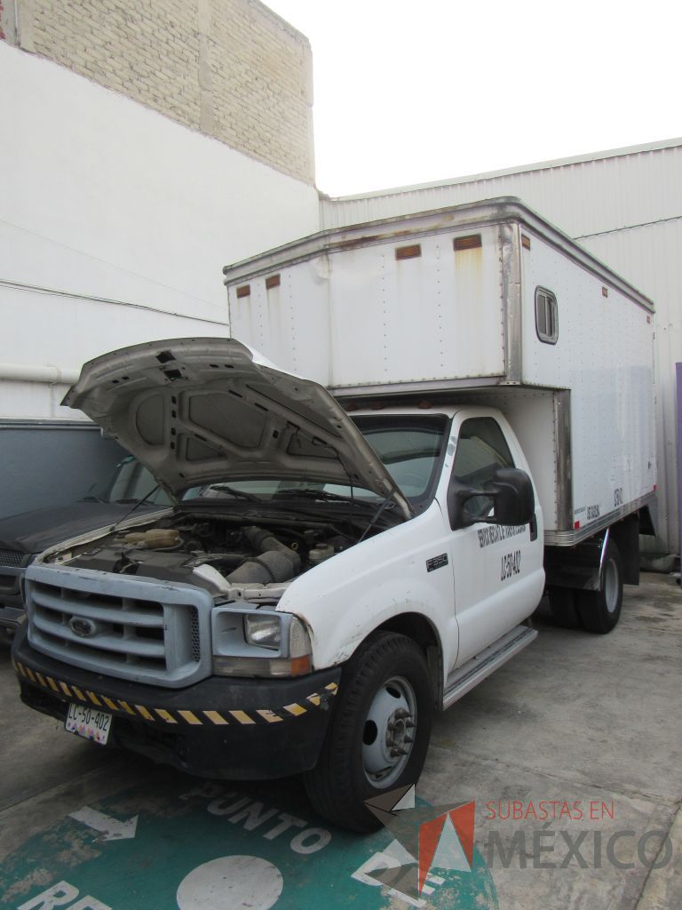 Lote 002 - Camioneta Ford, F-350 XL Super Duty/F350 XL DRT, Año 2003 - Imagen 48
