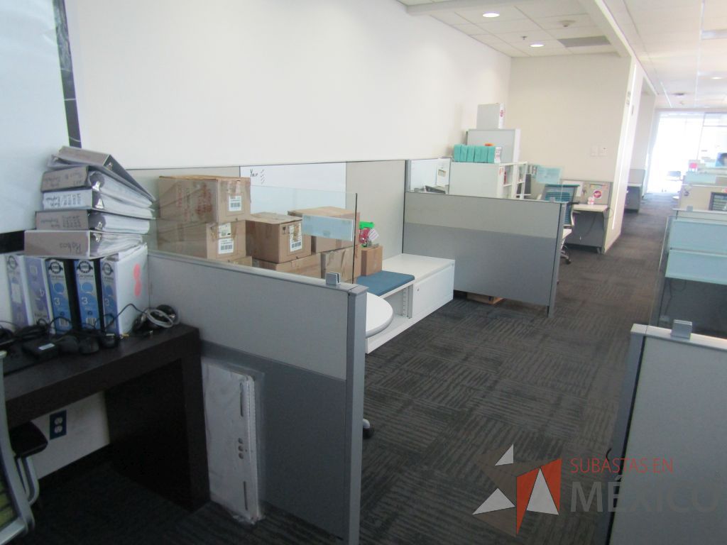 Lote 041 - Estación de trabajo para 2 personas, 2 credenza de 1 cajón,1 espacio para documentos - Imagen 5