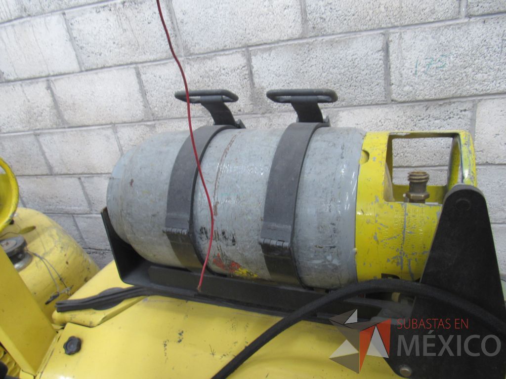 Lote 012 - Montacargas Hyster H2.5TX, Contrabalanceado, Combustión Diesel/Gas, Año 2015 - Imagen 8
