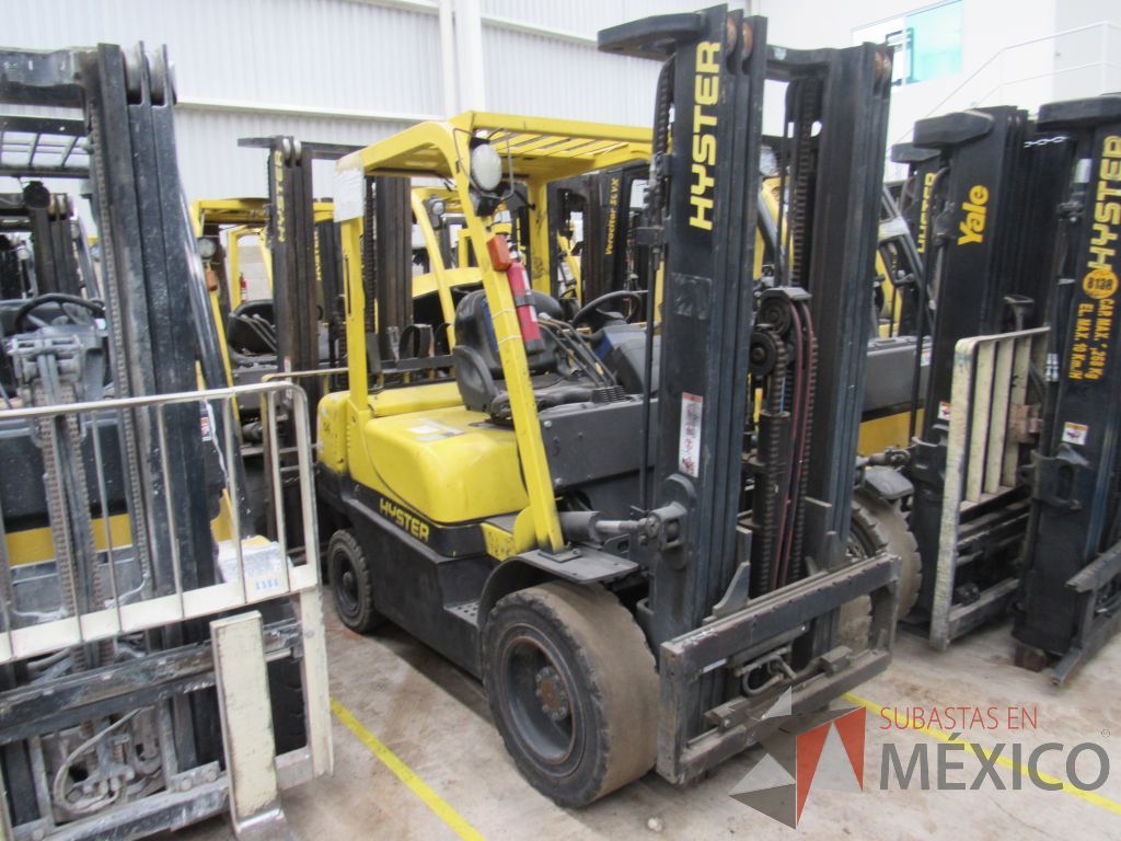 Lote 019 - Montacargas Hyster H2.5TX, Contrabalanceado, Combustión Diesel/Gas, Año 2015