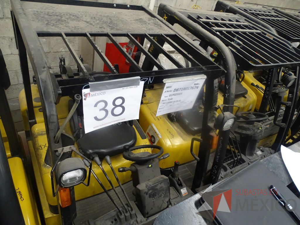 Lote 013 - Montacargas Yale GLP25RK-21L, Gas, Año 2015 - Imagen 2
