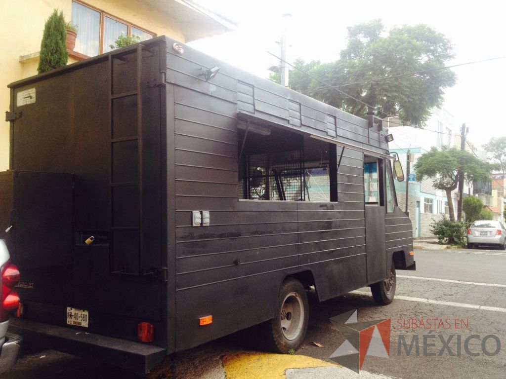 Lote 001 - Food Truck Chevrolet, tipo Vanette con equipo de Cocina SAN-SON