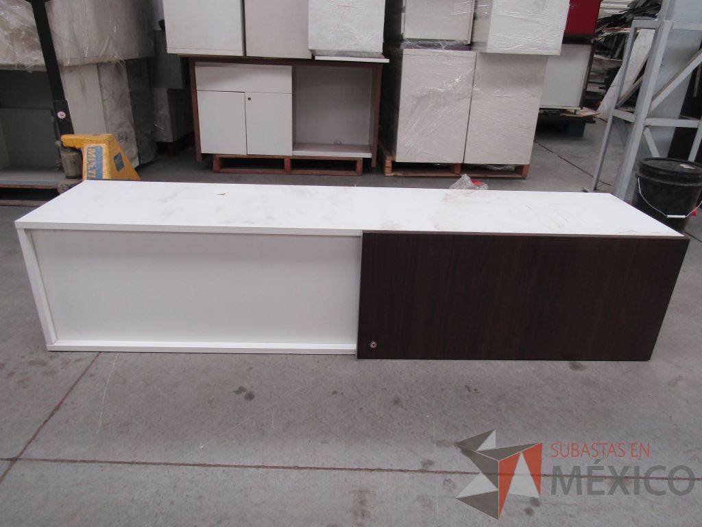 Lote 015 - 2 Piezas de Locker's con 6 puertas con teclado y 1 credenza con 2 puertas - Imagen 6