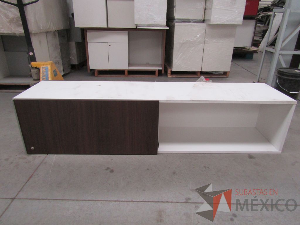 Lote 015 - 2 Piezas de Locker's con 6 puertas con teclado y 1 credenza con 2 puertas - Imagen 7