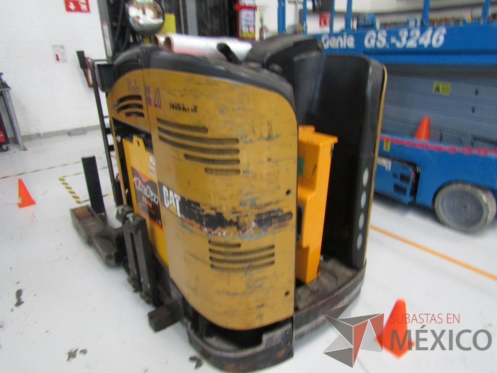 Lote 003 - Montacargas, Caterpillar NR4500P, año 2005 en mal estado - Imagen 3