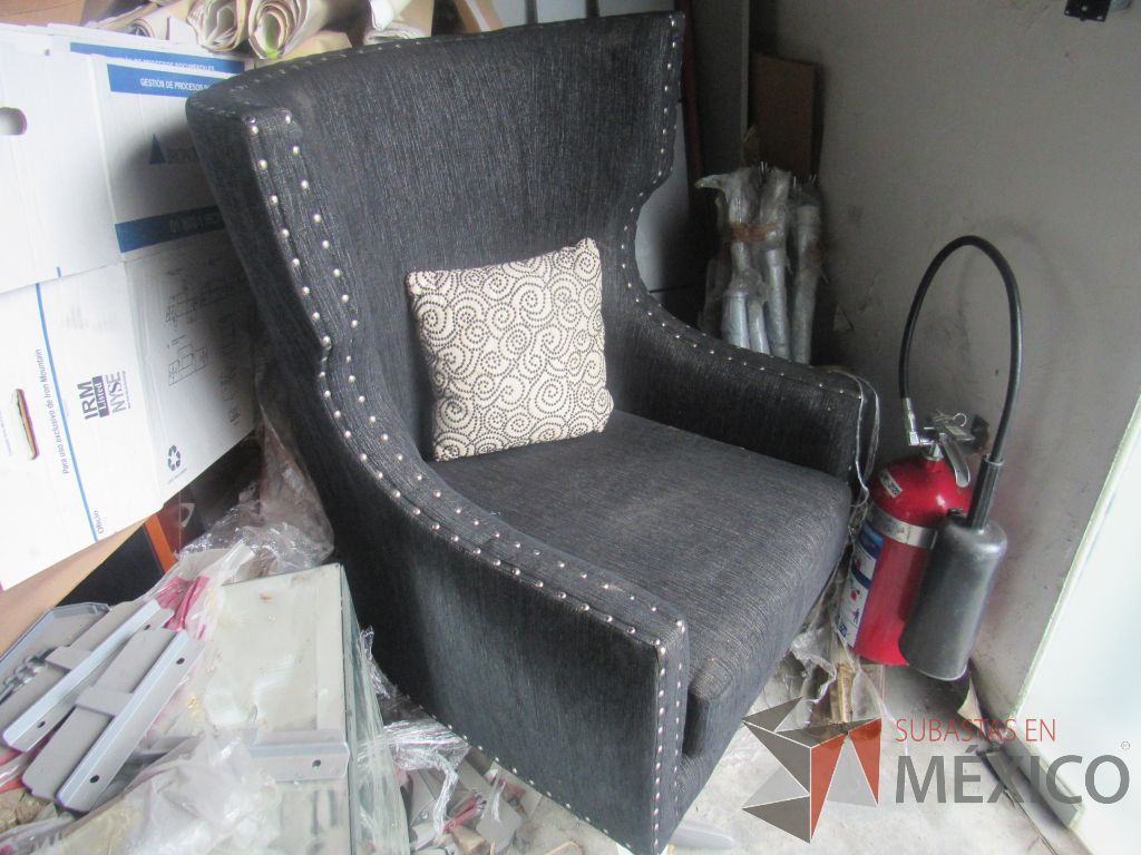 Lote 377d - Sillón de 1 plaza con respaldo alto en tela color gris - Imagen 2