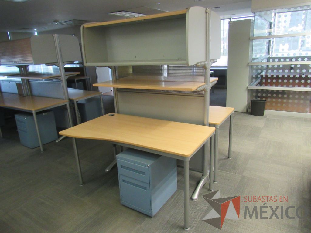 Lote 267 - Estación de trabajo para 2 personas con 2 gavetas - Imagen 4