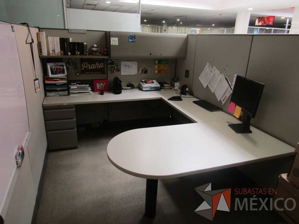 Lote 012 - Estación de trabajo para 2 personas de mampara alta con 2 gavetas - Imagen 10