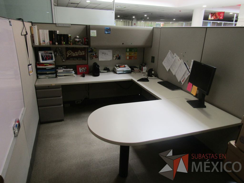 Lote 012 - Estación de trabajo para 2 personas de mampara alta con 2 gavetas - Imagen 11
