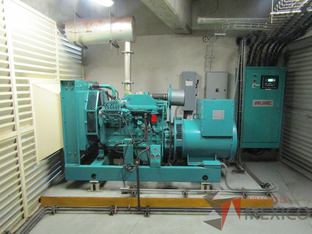 Lote 002 - Planta de emergencia Selmec con Motor Cummins, 175 KW, 219 KVA - Imagen 2