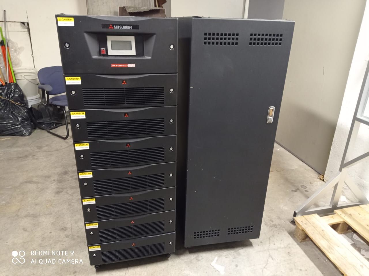INV 094 - UPS, Modelo: UP1133A-A403SU-2, Marca: Mitsubishi Electric y Mando de baterías - Imagen 8