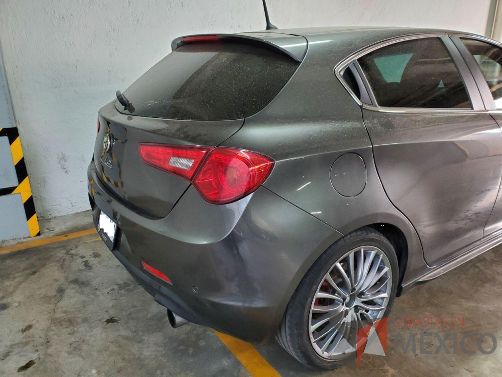 Lote 001 - Alfa Romeo Giulietta Quadrifoglio Verde AT, Año 2016 - Imagen 35