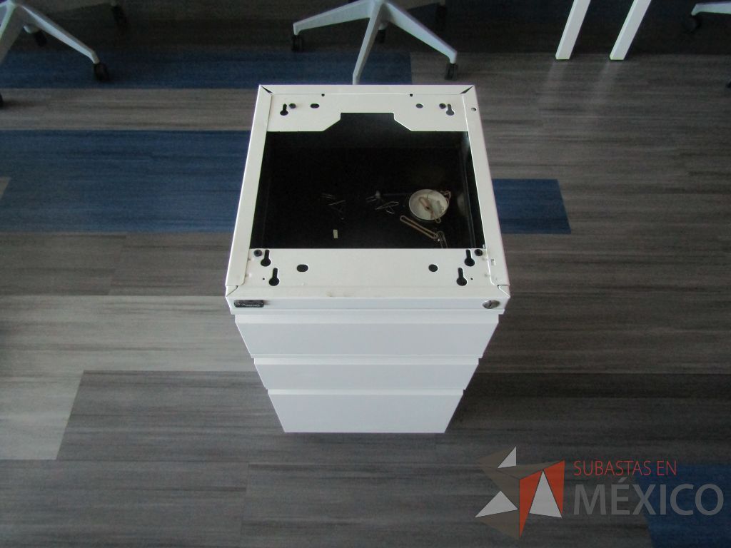 Lote 038 - 2 Archivero vertical metálico de 3 cajones blanco sin tapa. - Imagen 9