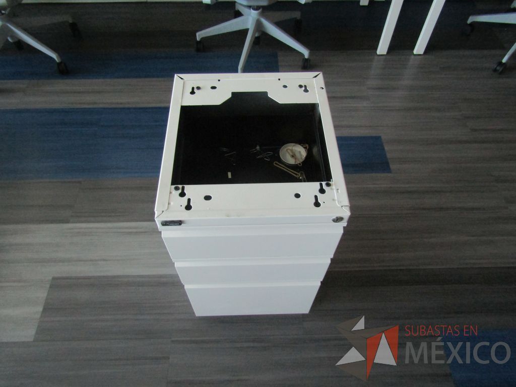 Lote 038 - 2 Archivero vertical metálico de 3 cajones blanco sin tapa. - Imagen 10