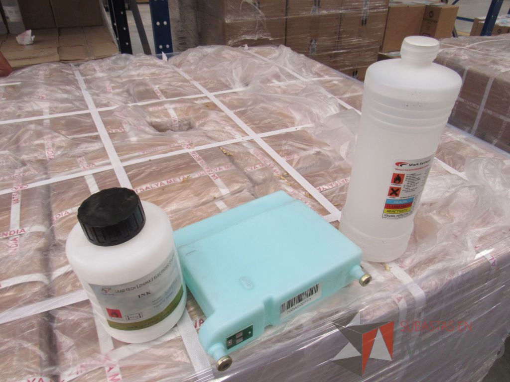 Lote 001 - Codificador Tintas Pigmentadas con Mesa Lead Tech LT720, 9 Botellas de tinta, 85 Cartuchos y 38 Botellas de solución de limpieza - Imagen 34