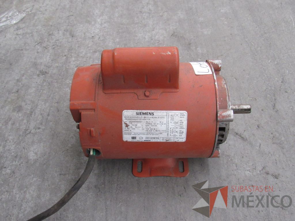 Lote 015 - Motor monofásico 60 Hz, Marca: SIEMENS, Modelo: 1RF20000DA404AA1