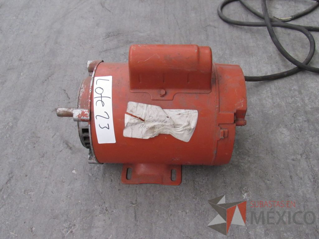 Lote 015 - Motor monofásico 60 Hz, Marca: SIEMENS, Modelo: 1RF20000DA404AA1 - Imagen 5