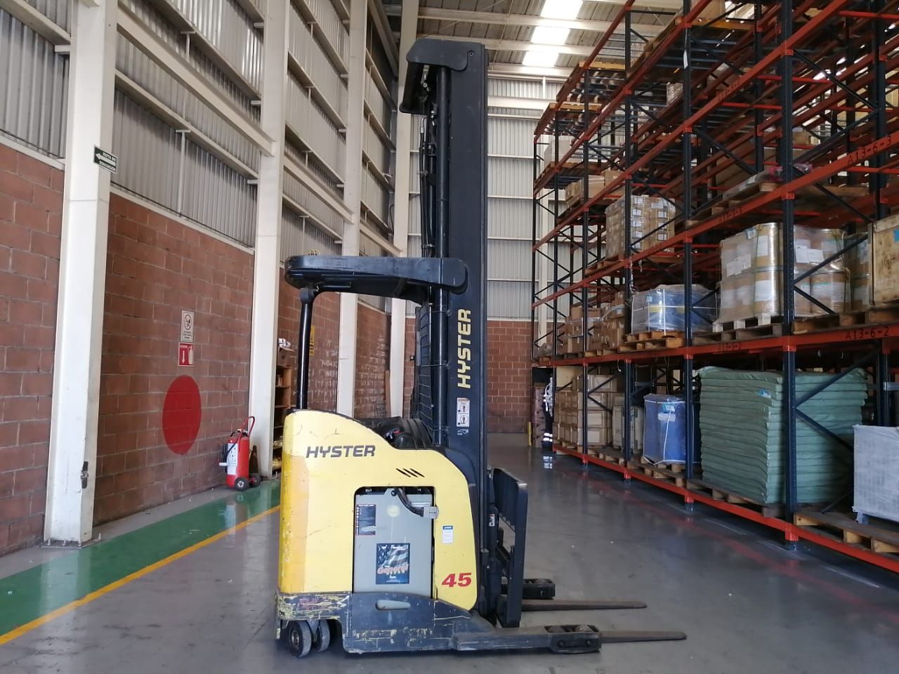 Lote 004 - Montacargas Eléctrico, Hyster N45ZR2-18.5, Año: 2015 - Imagen 16