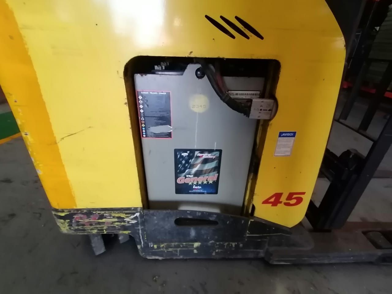 Lote 004 - Montacargas Eléctrico, Hyster N45ZR2-18.5, Año: 2015 - Imagen 17