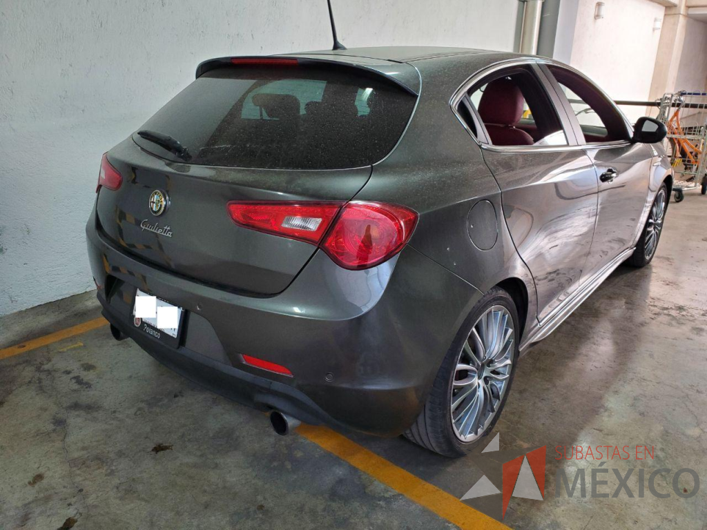 Lote 001 - Alfa Romeo Giulietta Quadrifoglio Verde AT, Año 2016 - Imagen 13