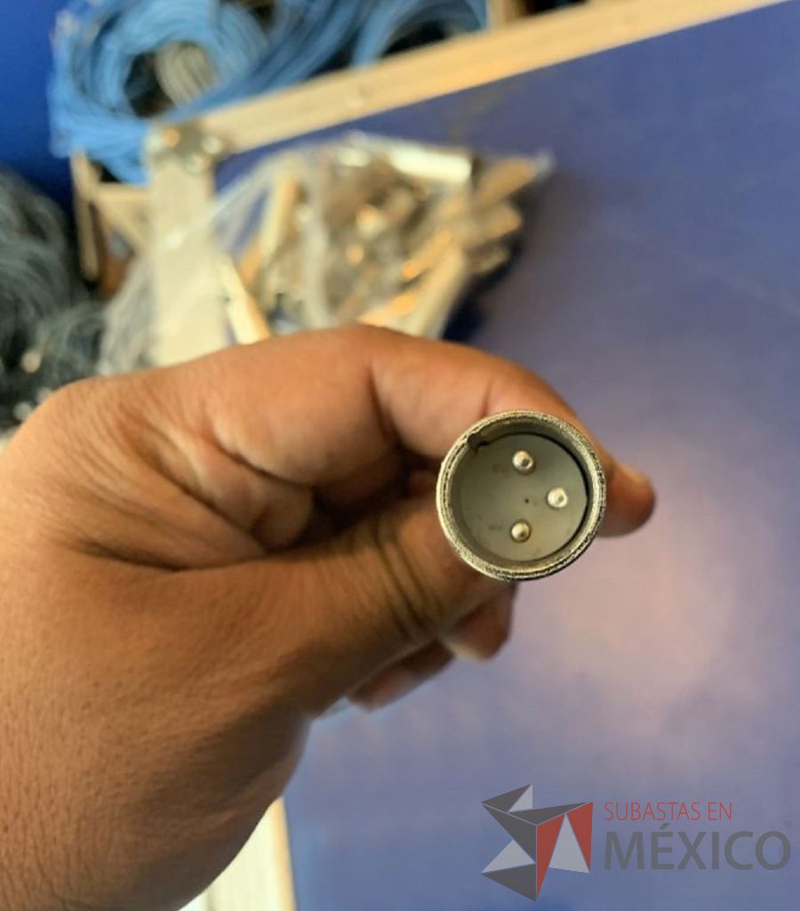 Lote 016 – 206 Conectores y adaptadores de diversas conexiones ( VGA,CANON,PLUG,HDMI,RCA etc.) - Imagen 5