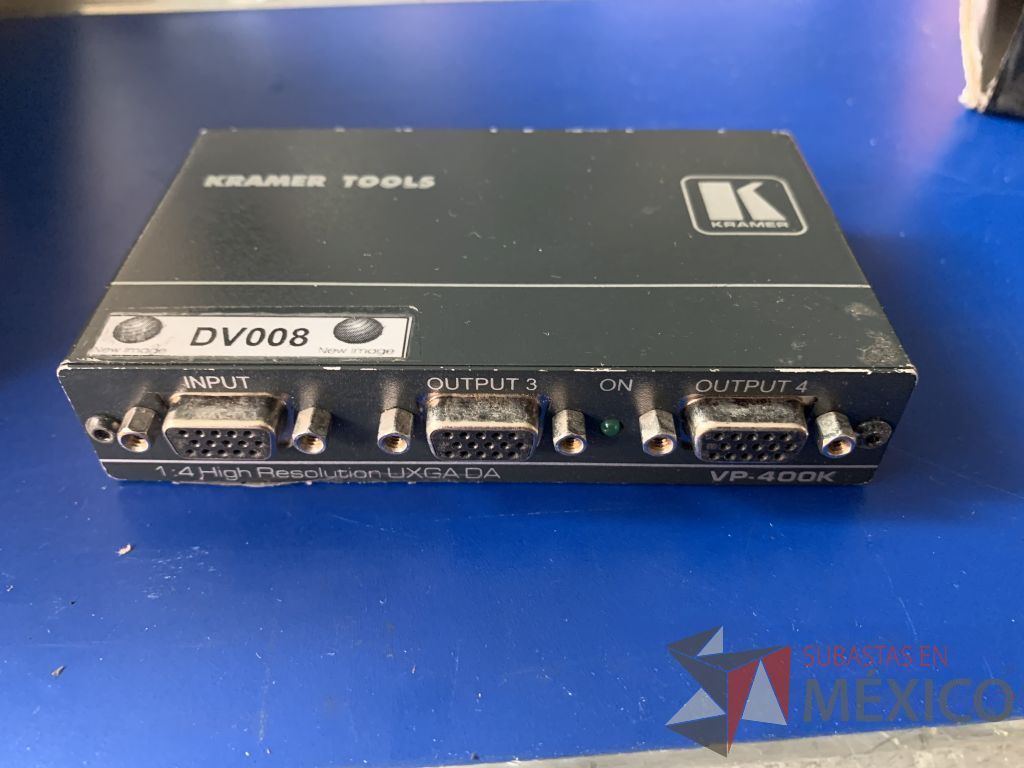 Lote 006 – 4 Distribuidores de video VGA Kramer (1 VP-400 y 3 VP-400K) - Imagen 13