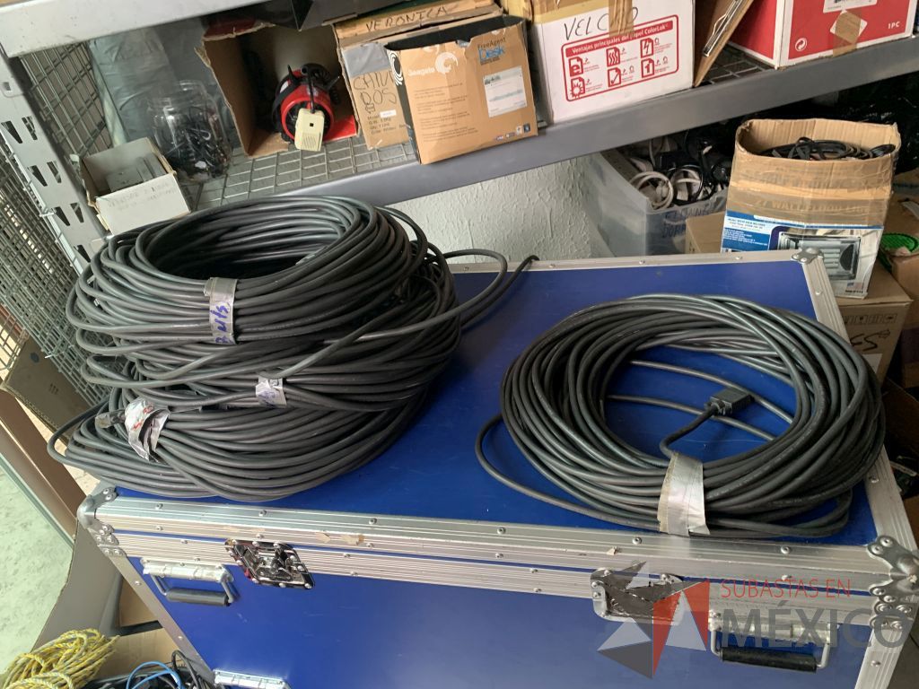 Lote 006 – 4 Distribuidores de video VGA Kramer (1 VP-400 y 3 VP-400K) - Imagen 15