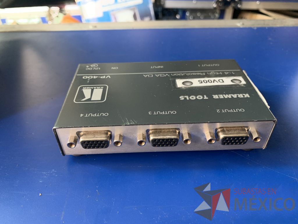 Lote 006 – 4 Distribuidores de video VGA Kramer (1 VP-400 y 3 VP-400K) - Imagen 7