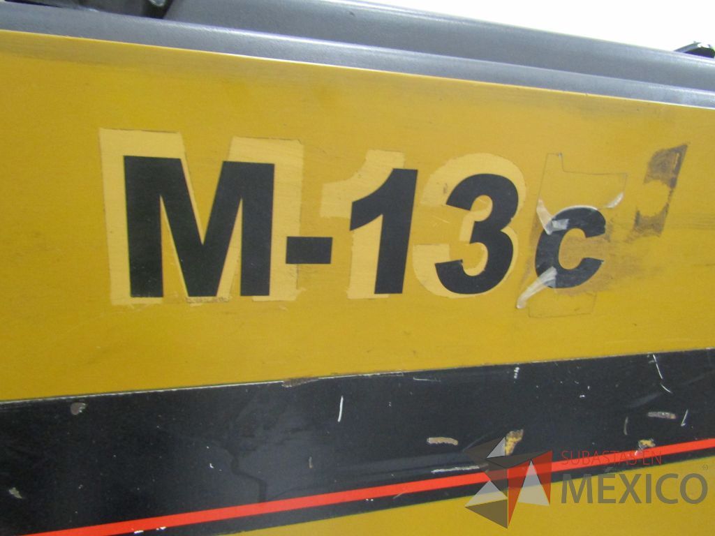 Lote 003- Montacargas Caterpillar NRR45, año 2004, en malas condiciones - Imagen 2