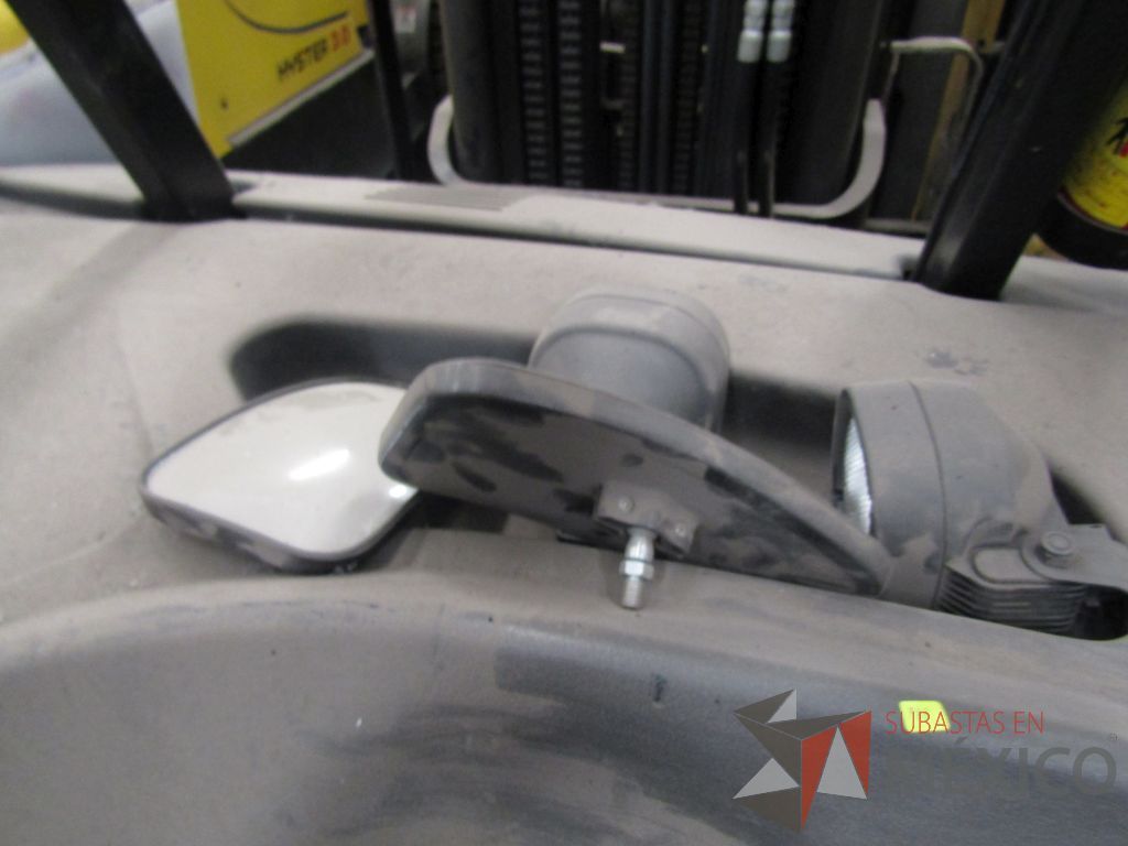 Lote 019 - Montacargas eléctrico YALE ESC040ACN36TQ099, Año: 2015 - Imagen 15